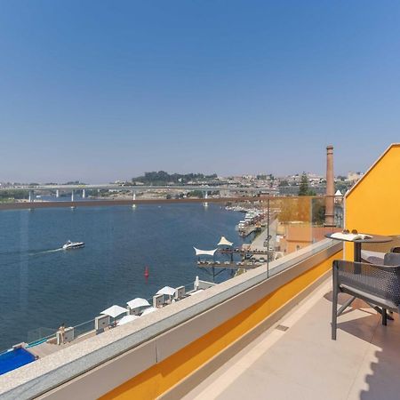 Pestana Douro Riverside - Preferred Hotels & Resorts, Lifestyle Valbom  Bagian luar foto View of the Marina from the hotel