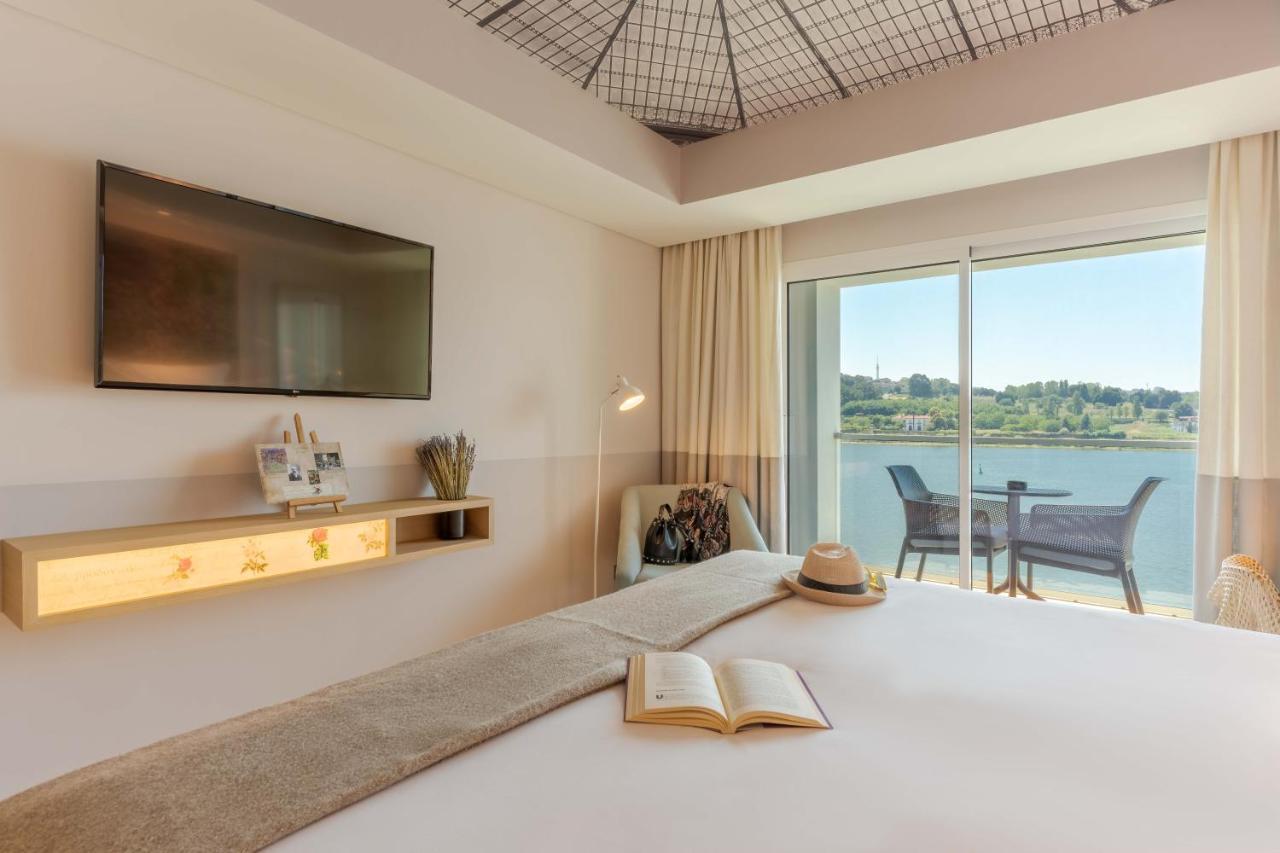 Pestana Douro Riverside - Preferred Hotels & Resorts, Lifestyle Valbom  Bagian luar foto A room at the hotel