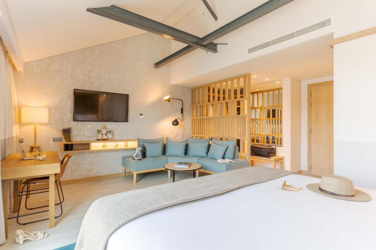 Pestana Douro Riverside - Preferred Hotels & Resorts, Lifestyle Valbom  Bagian luar foto Suite at the hotel
