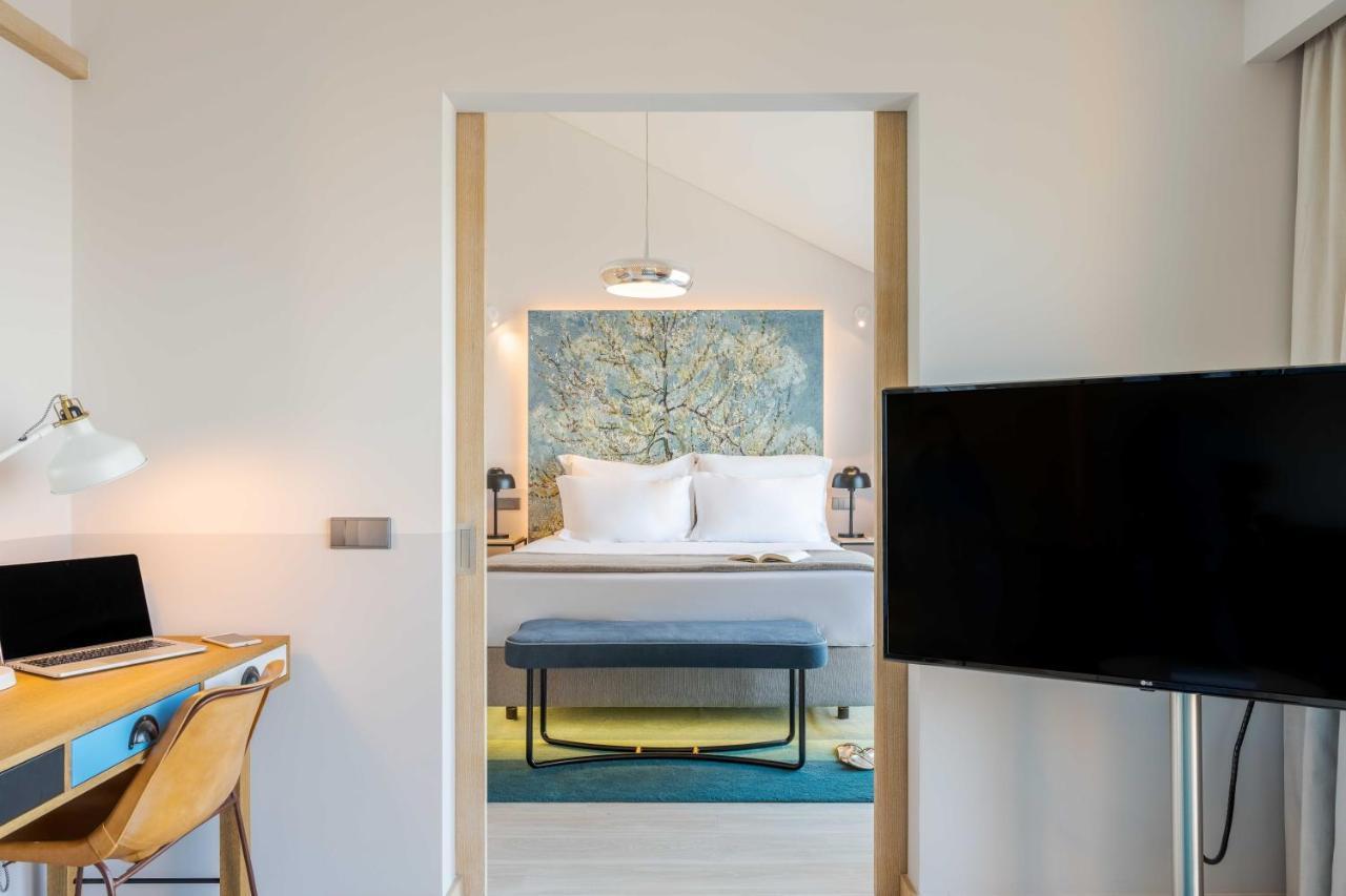Pestana Douro Riverside - Preferred Hotels & Resorts, Lifestyle Valbom  Bagian luar foto A room at the hotel